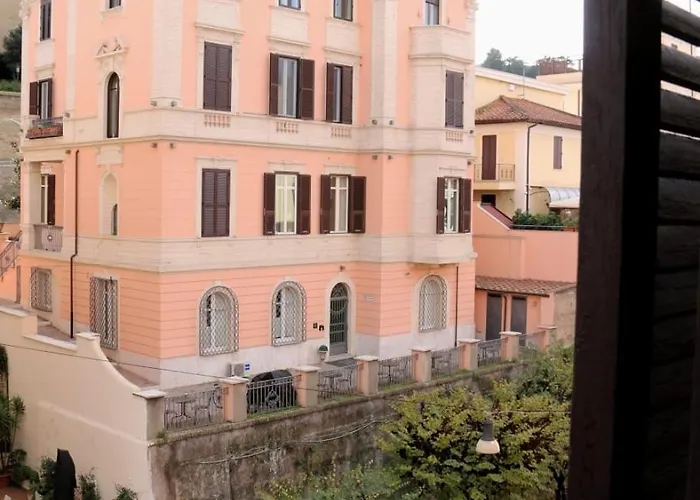 Tra I Musei Vaticani House Apartment